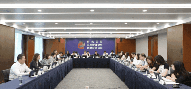 65659e292d70b.gif